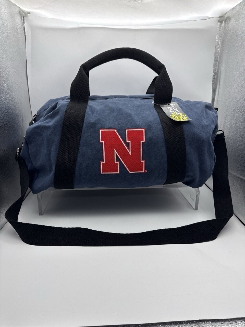 NWT Nebraska, Cornhuskers Officially Collegiate Licensed Broad Bay Duffel Bag